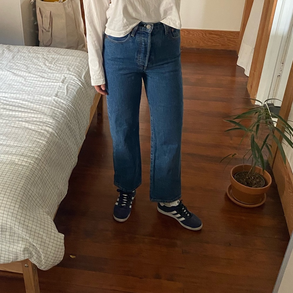 Levi’s Ribcage Straight size 25